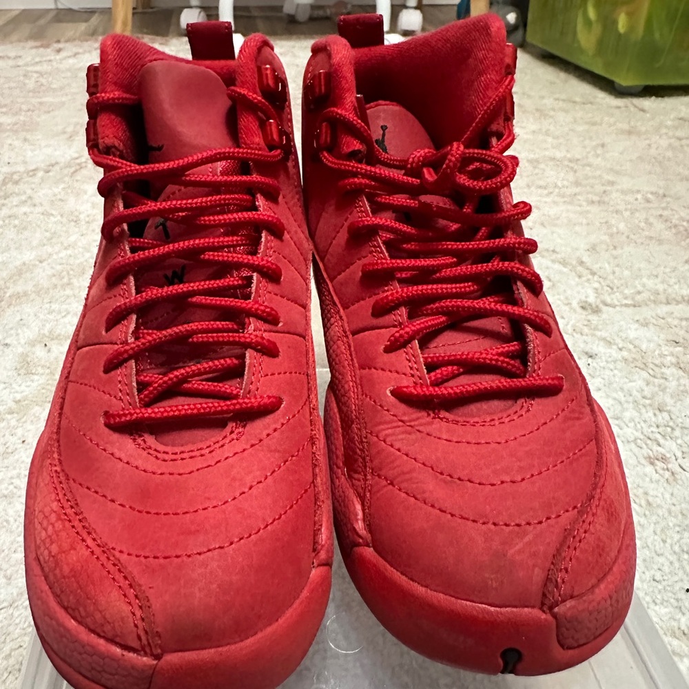 Jordan 12s red